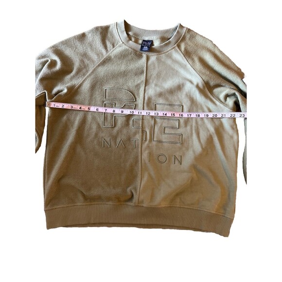 Woman’s PE Nation observation sweatshirt in sage Medium $149 - Picture 7 of 9